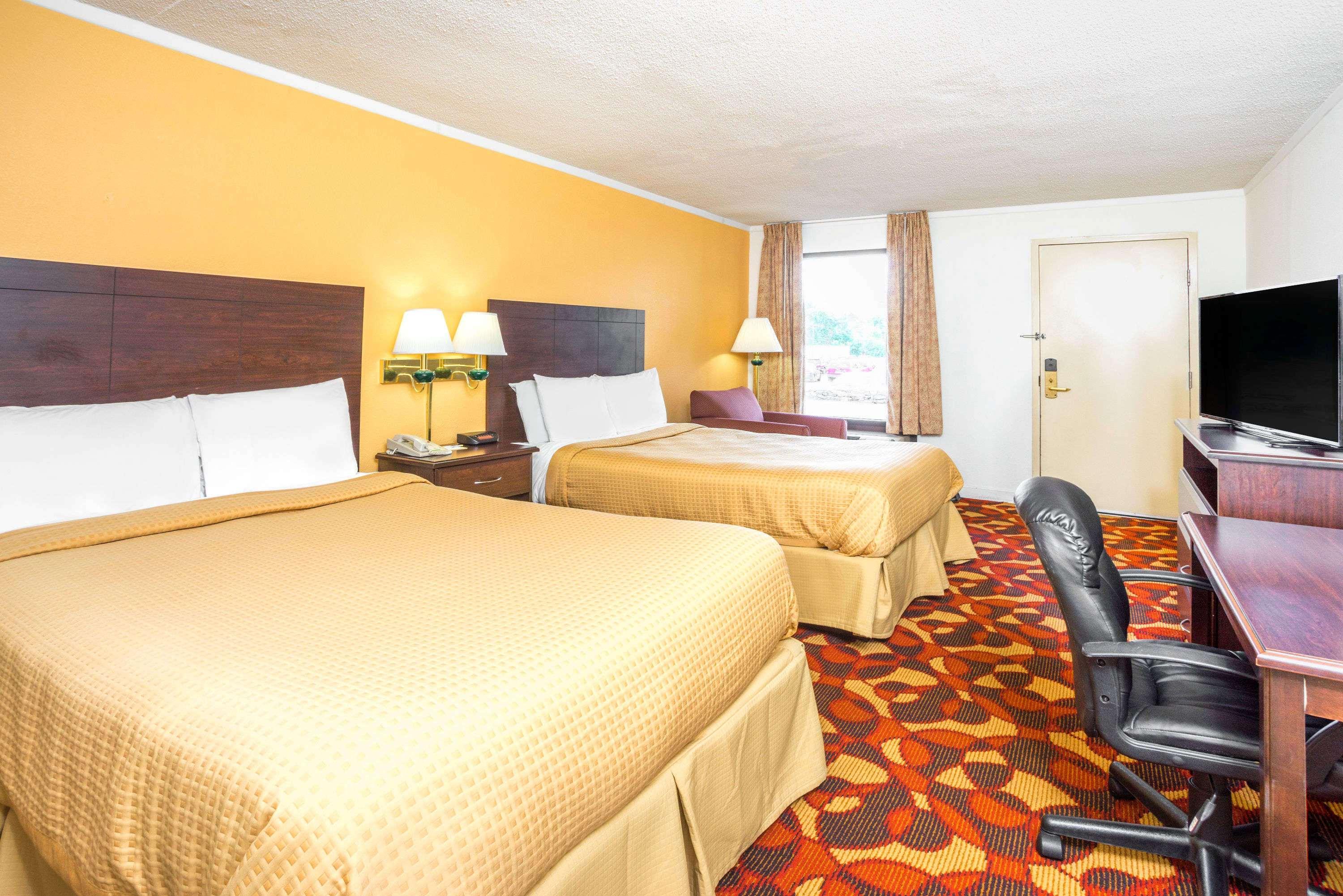 Days Inn By Wyndham Salem Exterior foto